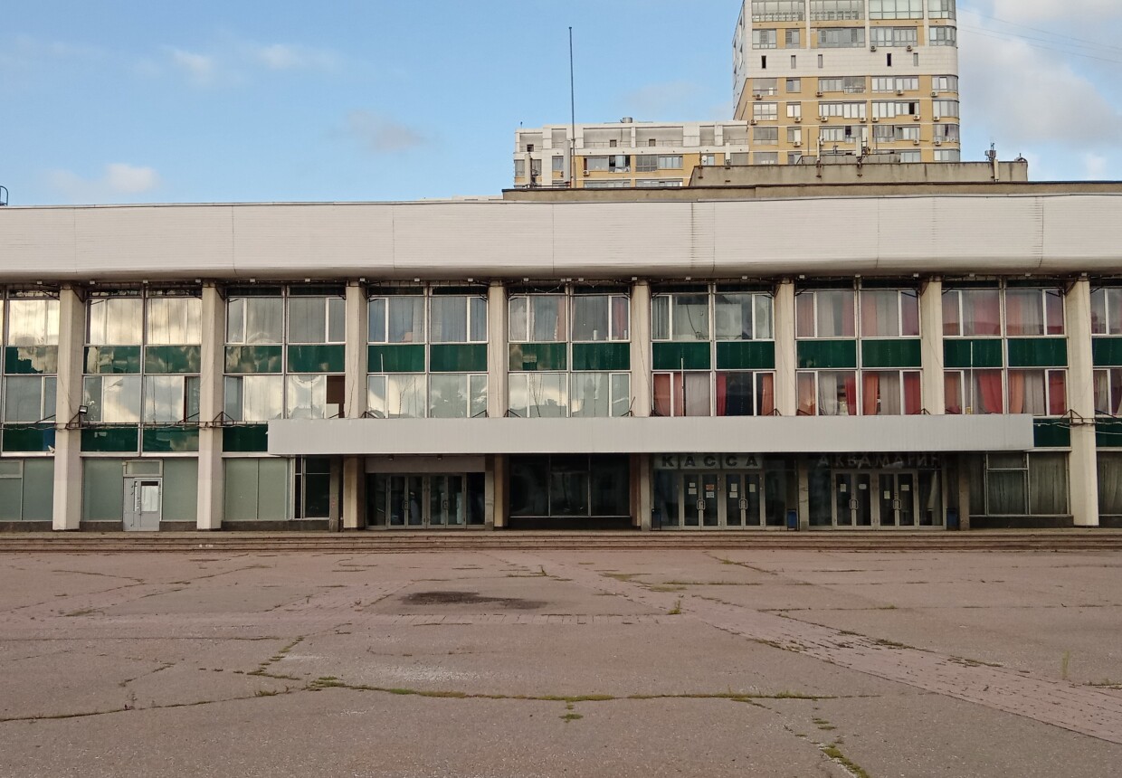 Театральный центр на Дубровке
