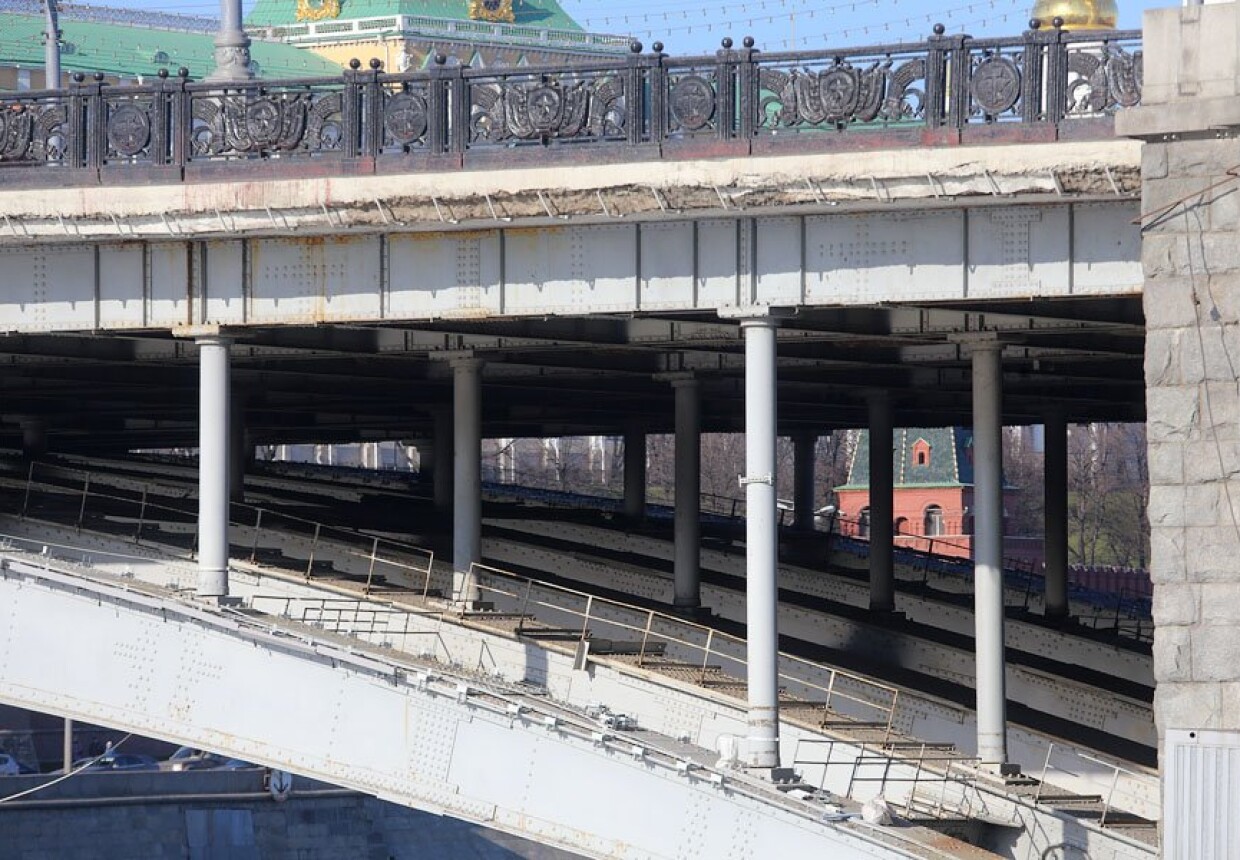 Каменный мост