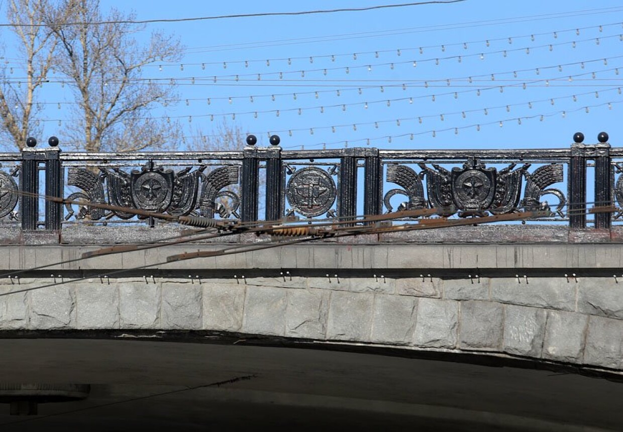 Каменный мост