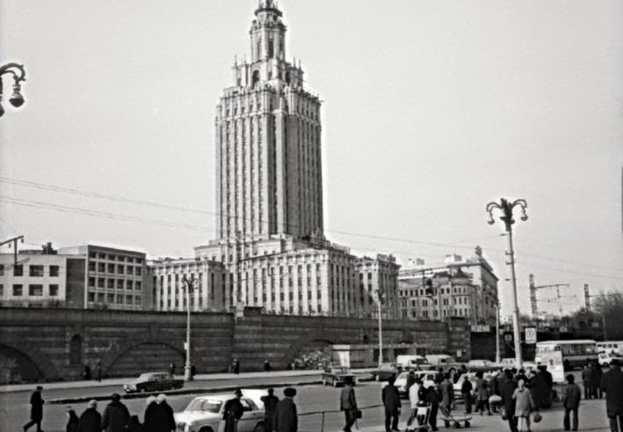 Гостиница «Ленинградская»