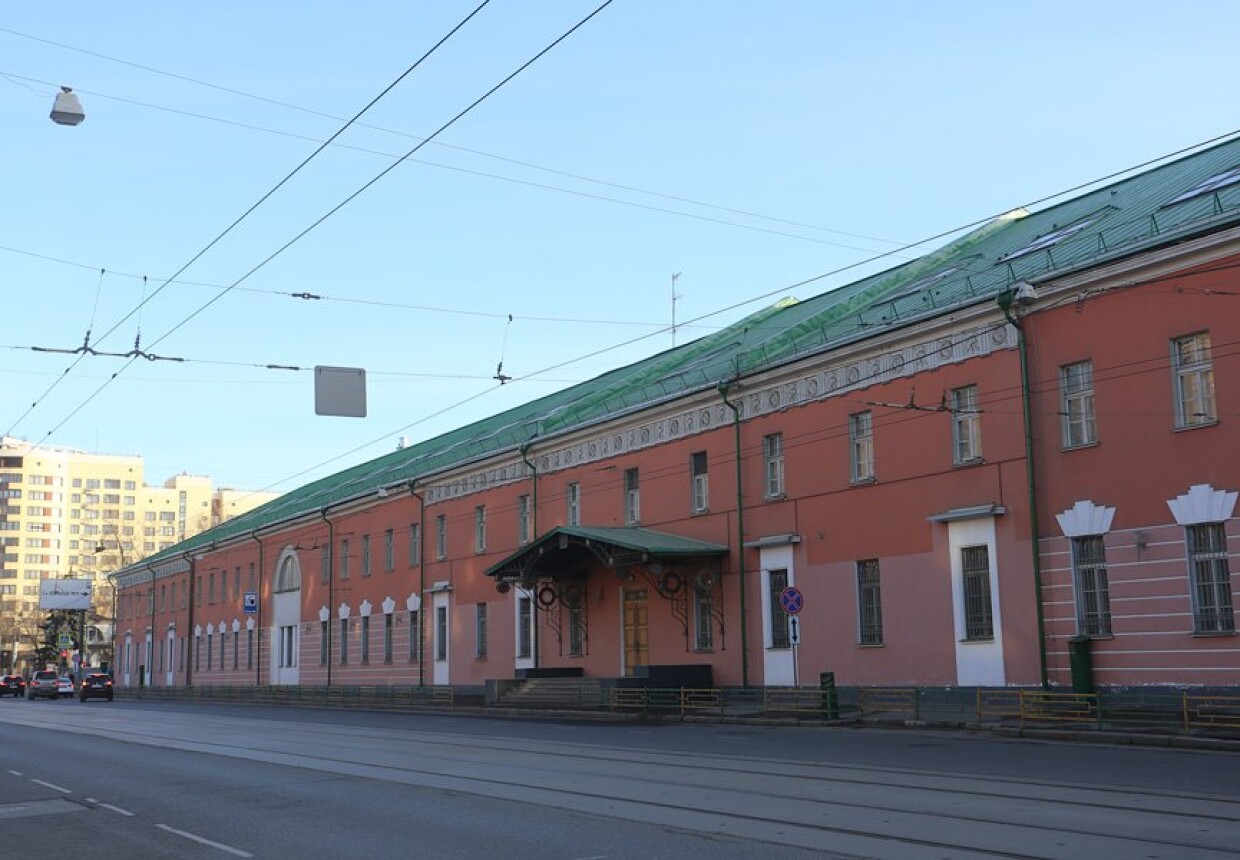 Красные казармы