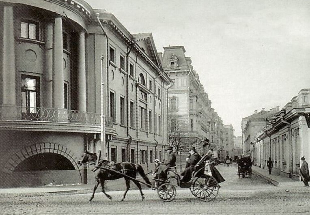 Дом Разумовского - Шереметева