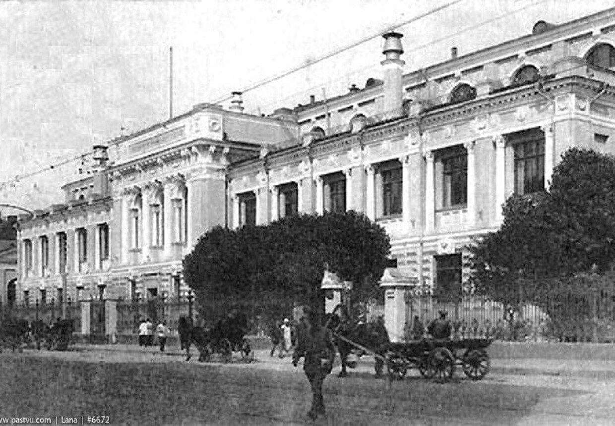 Здание Госбанка СССР