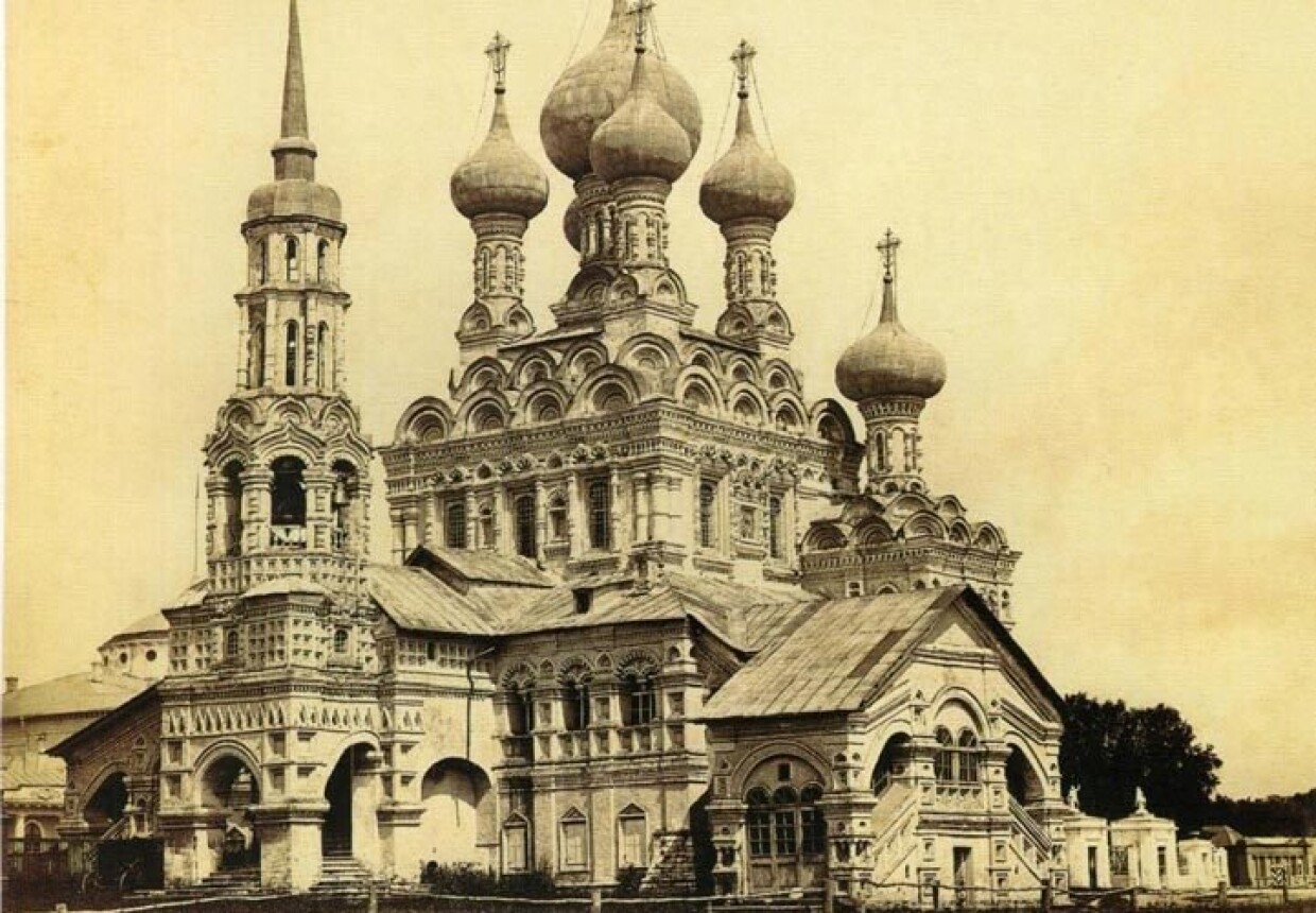 Церковь Живоначальной Троицы в Останкине