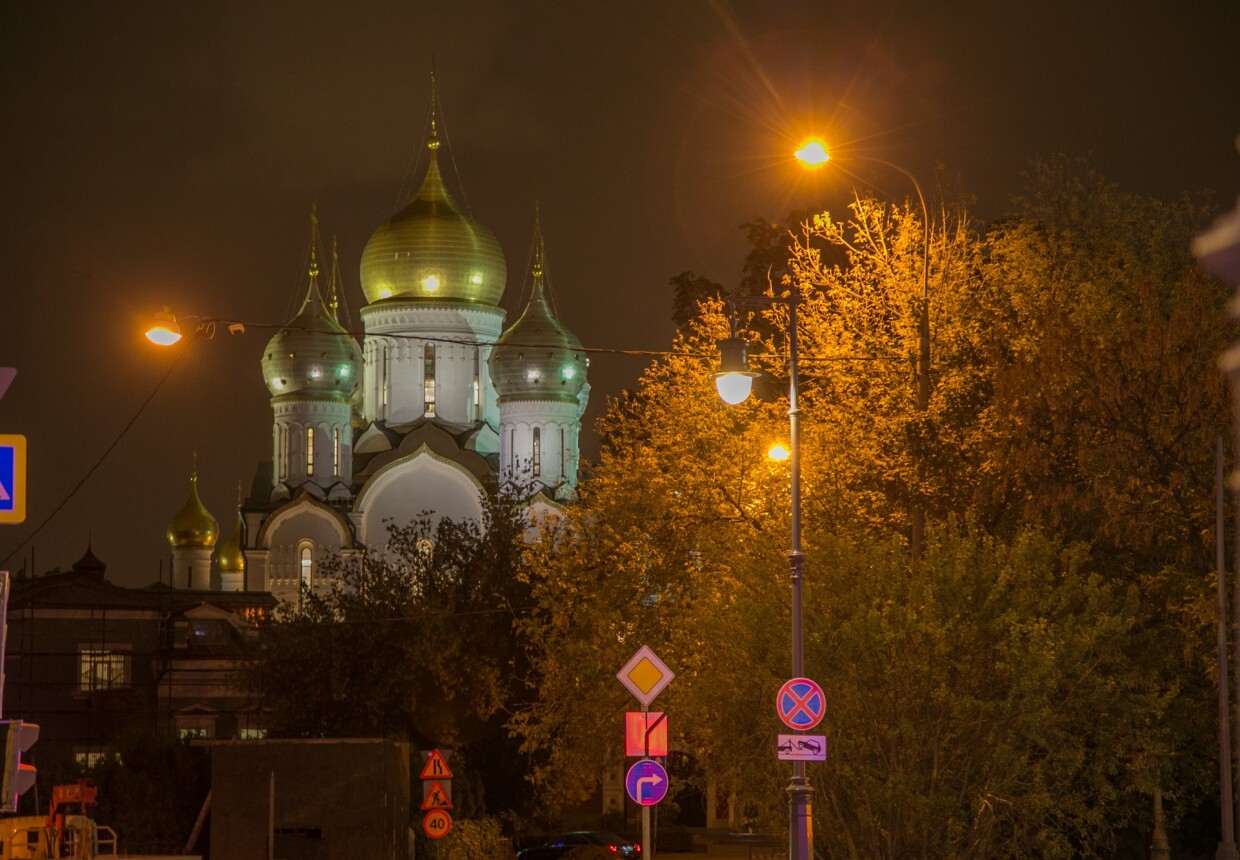 Зачатьевский монастырь