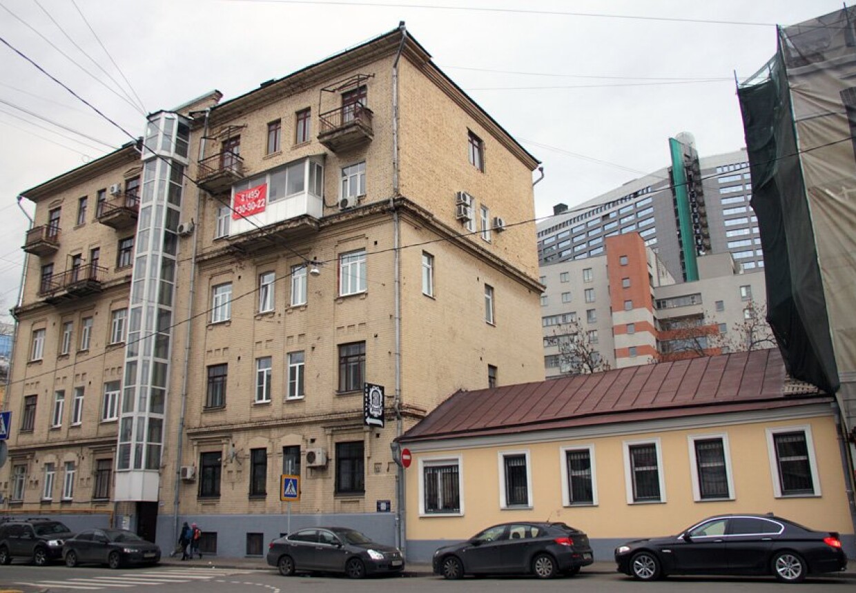 Дом причта церкви Спаса на Песках