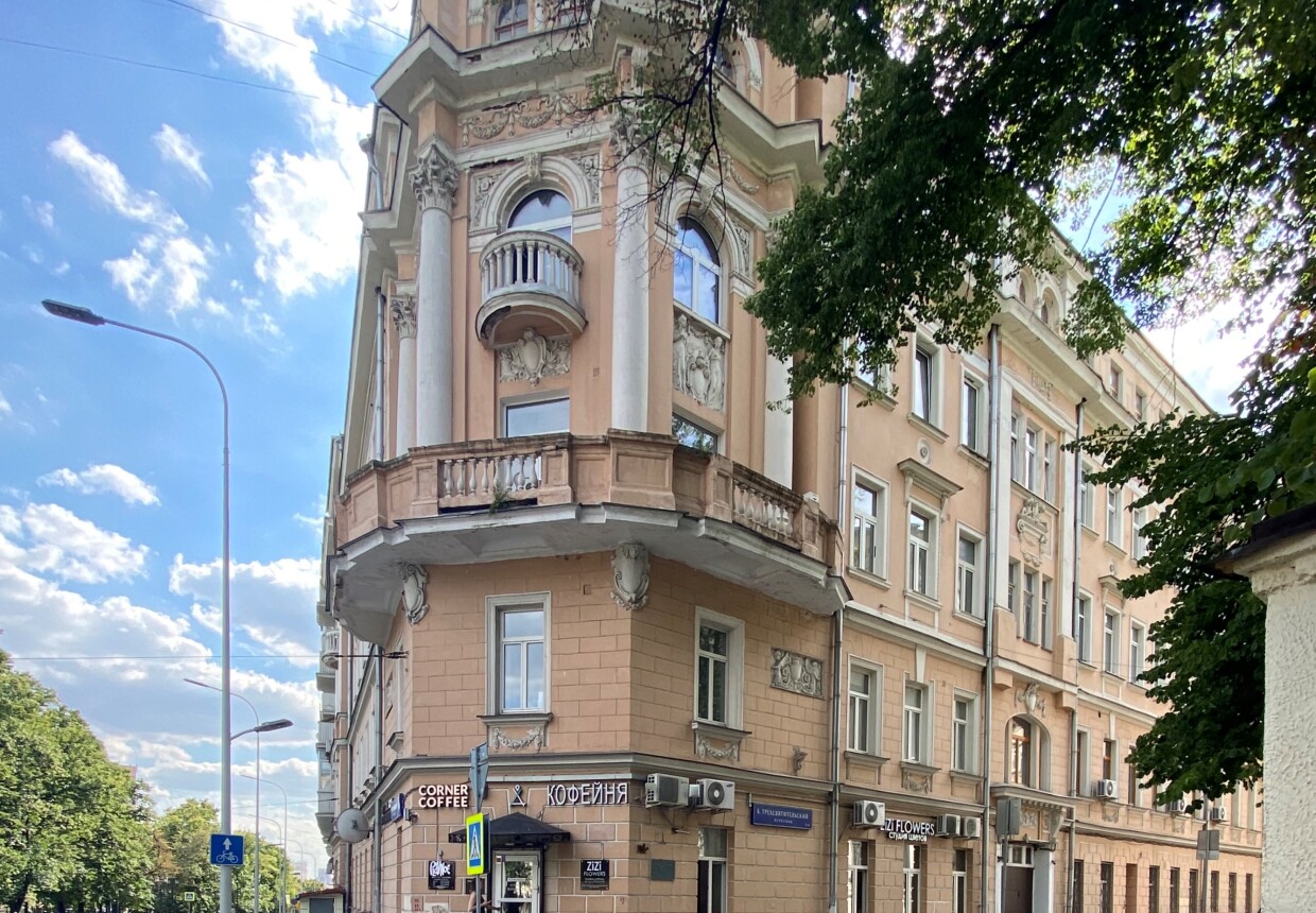 Доходный дом Ю. Т. Крестовниковой