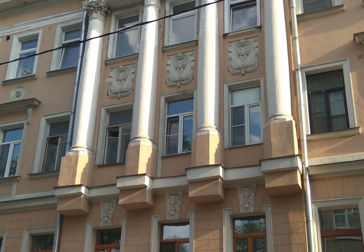 Доходный дом Ю. Т. Крестовниковой