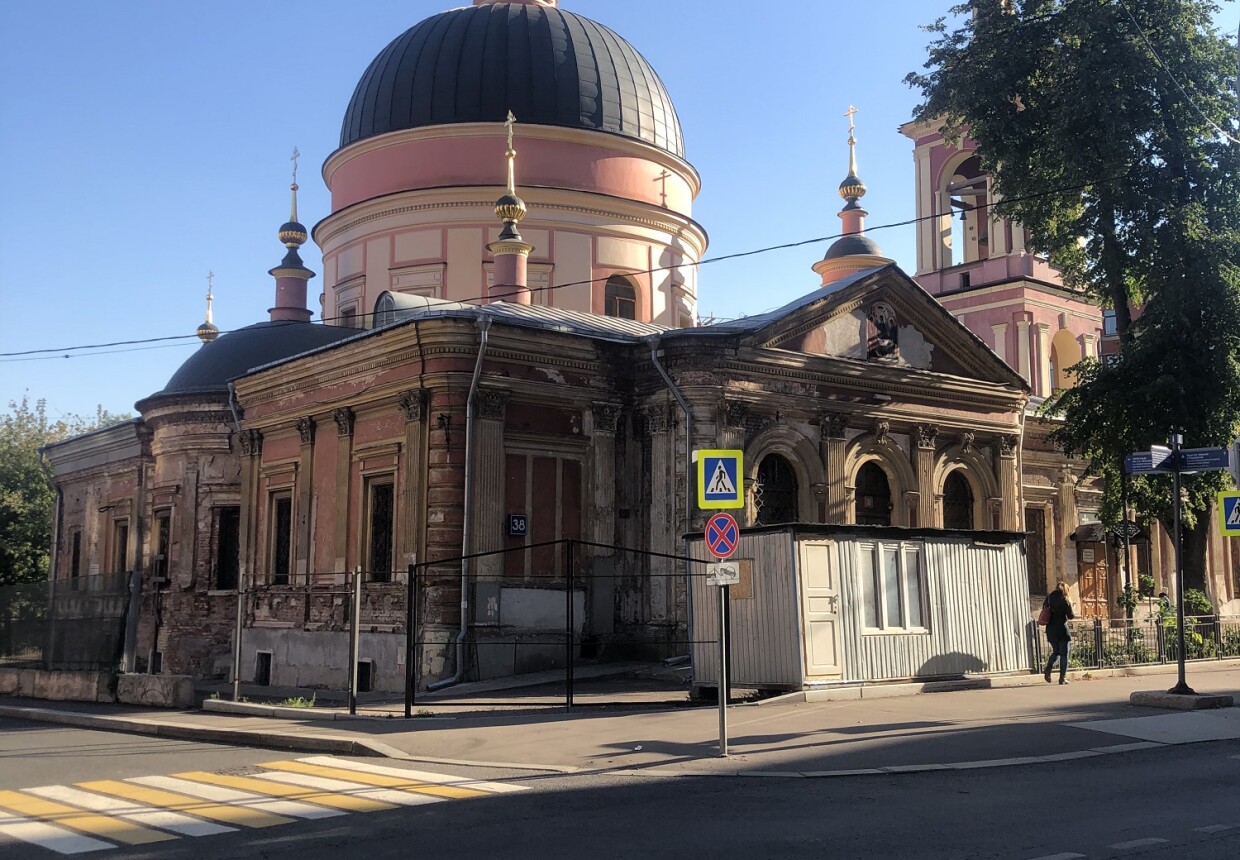 Церковь св. вмц. Ирины в Покровском