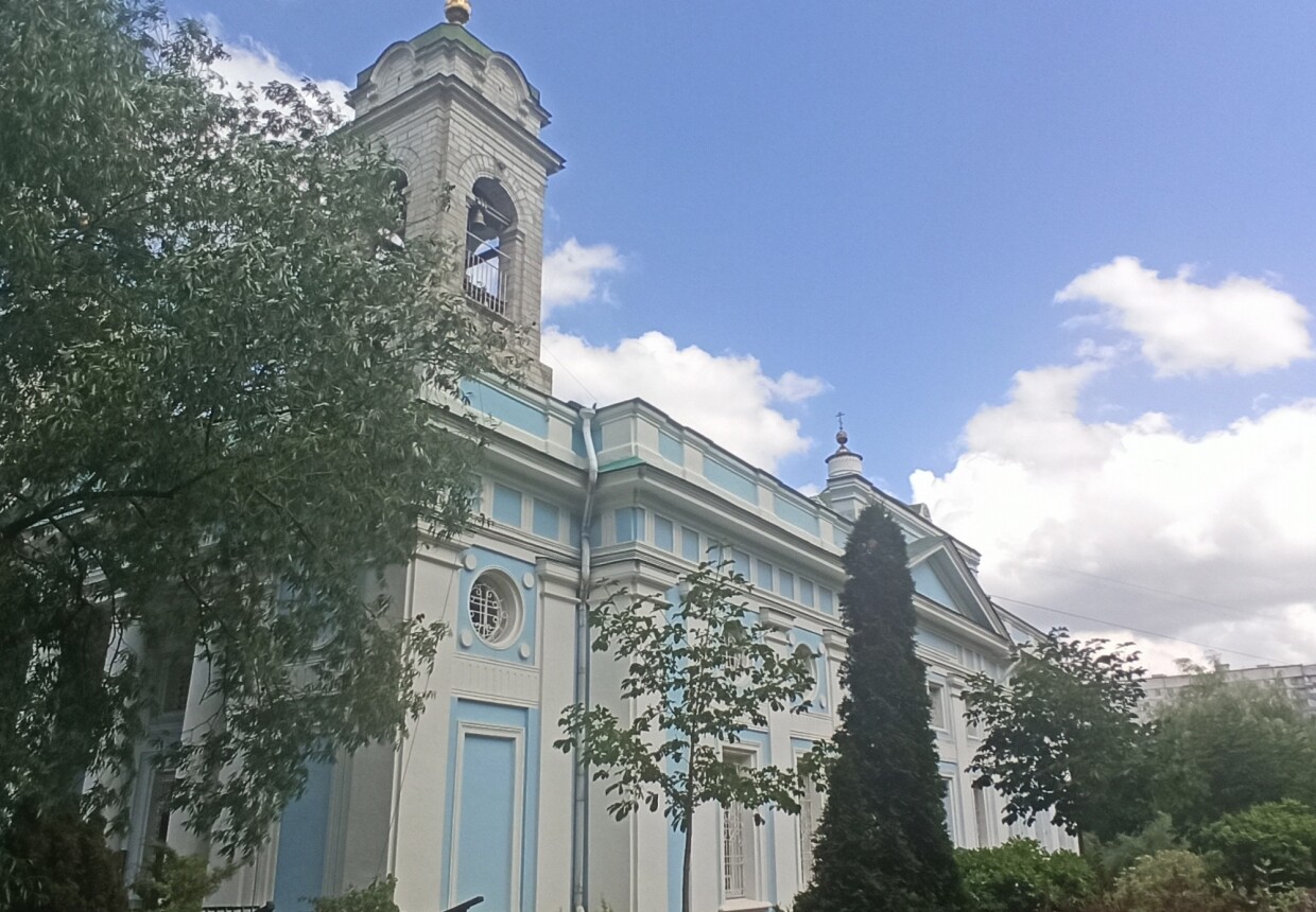 Церковь на Лазаревском кладбище