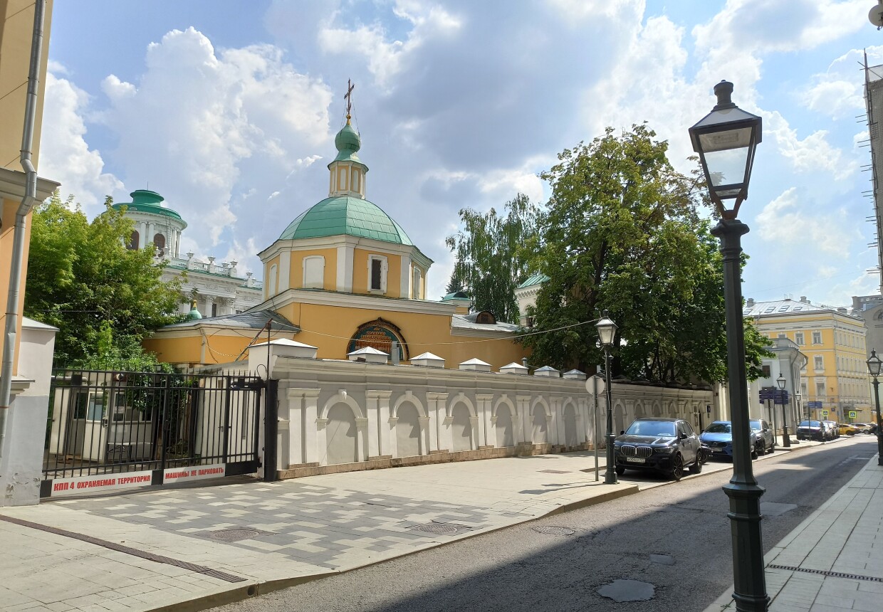 Храм святителя Николая Мирликийского в Старом Ваганькове