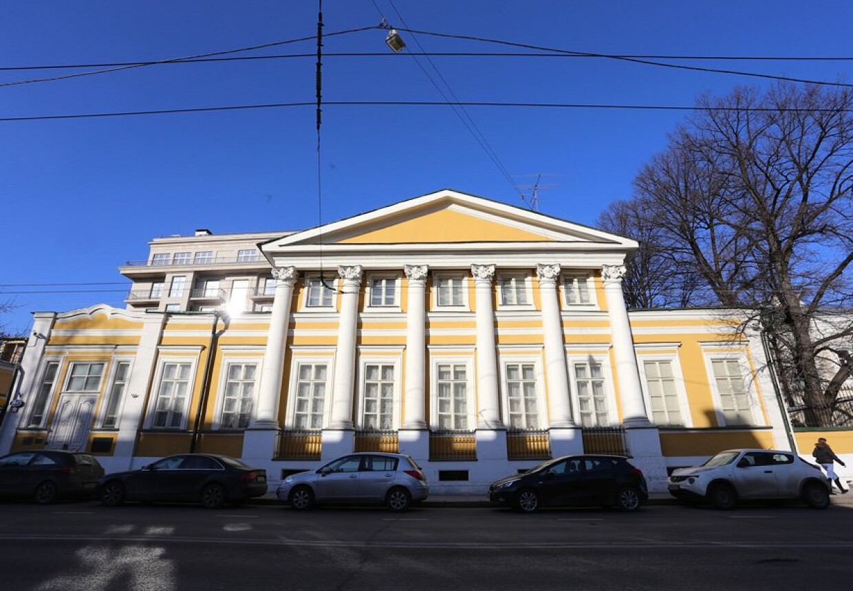 Городская усадьба, первая половина XIX века