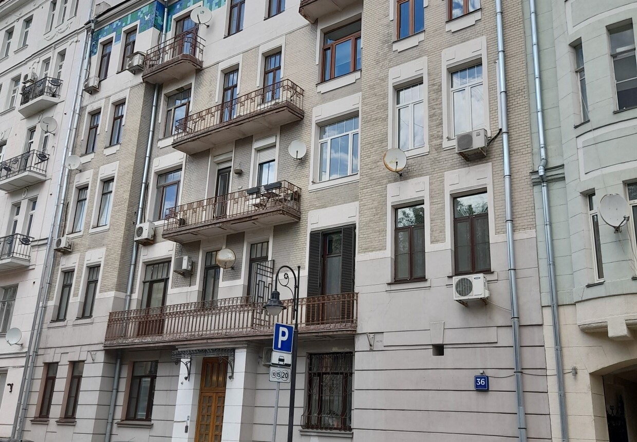 Дом с чайками