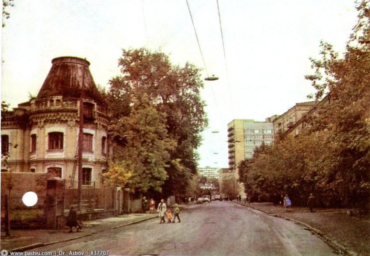 Онкологический корпус клиники Московского университета