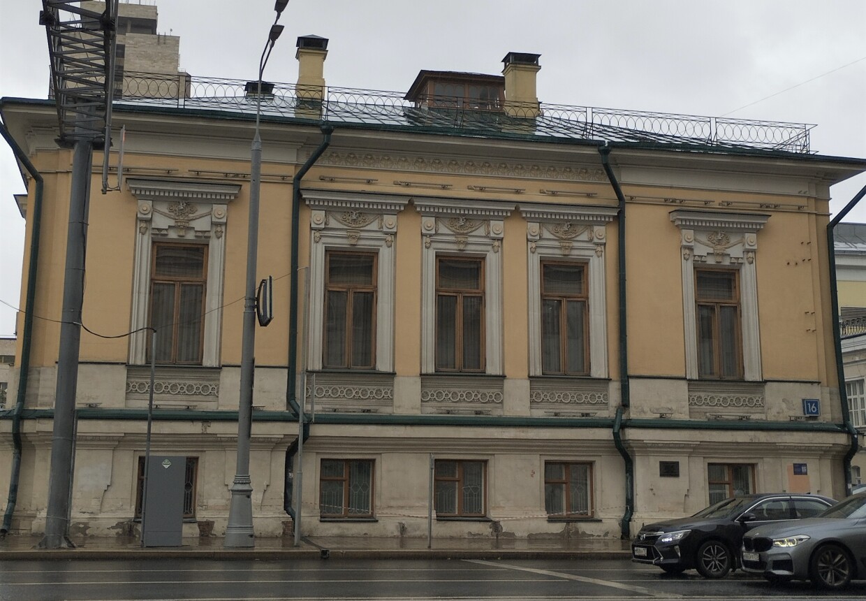 Дом Л.И. Долгова