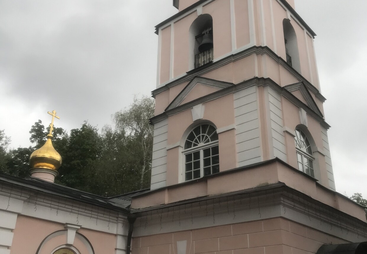 Церковь Покрова в селе Покровском-Стрешнево