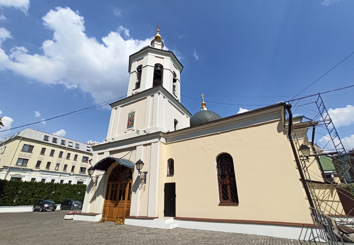 Церковь Иакова Апостола в Казенной слободе