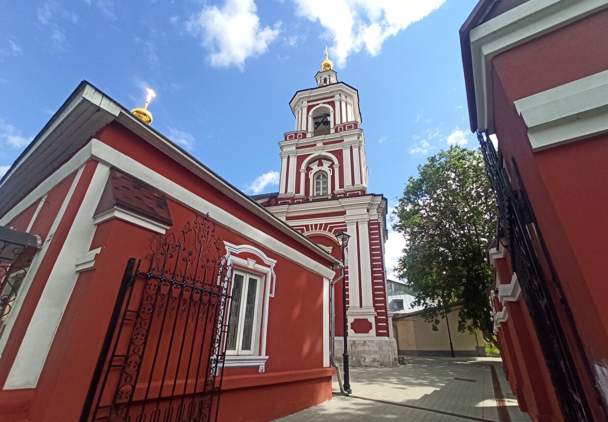 Церковь Алексия Митрополита, что за Яузой