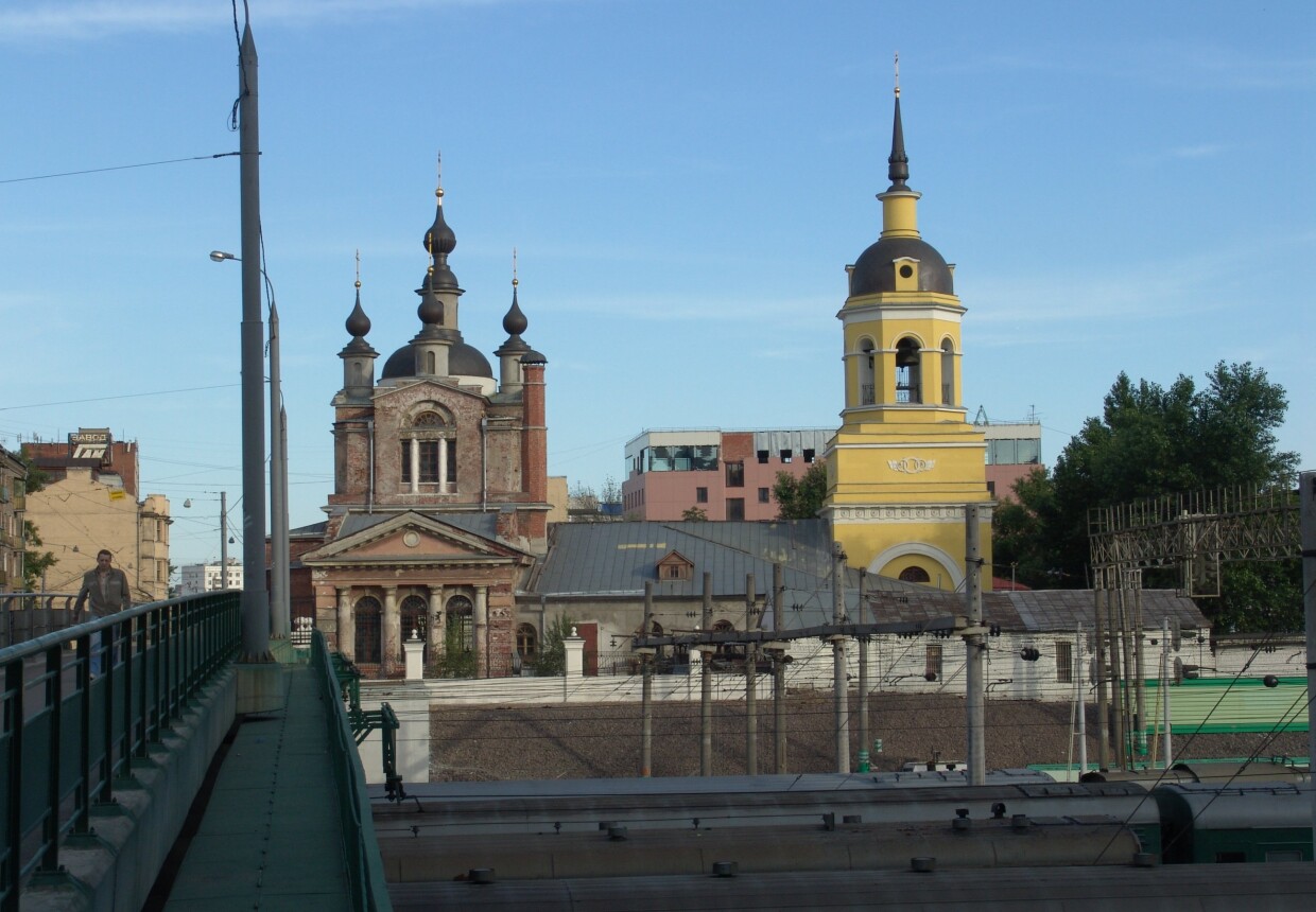 Церковь Покрова в селе Красном