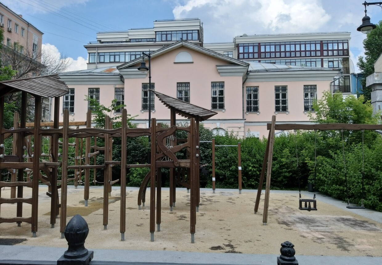 Дом цехового Алексея Стрельцова