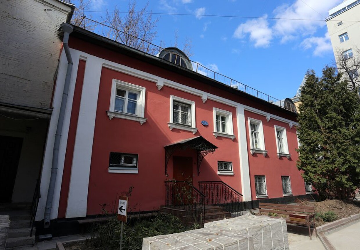 Крестильня церкви Воскресения Словущего 