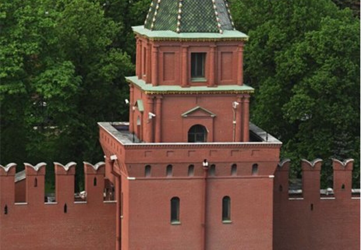 Петровская башня