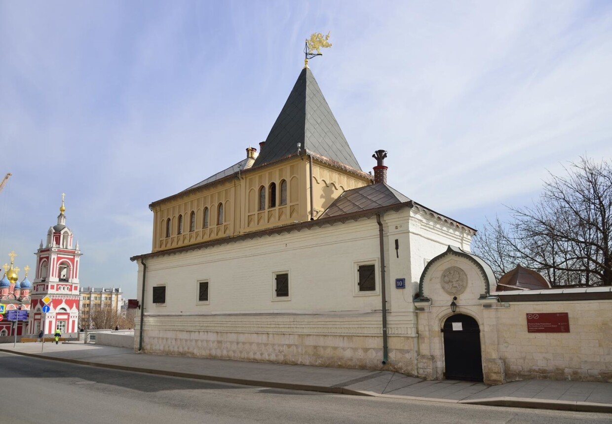 Старый Государев двор (Знаменский монастырь)