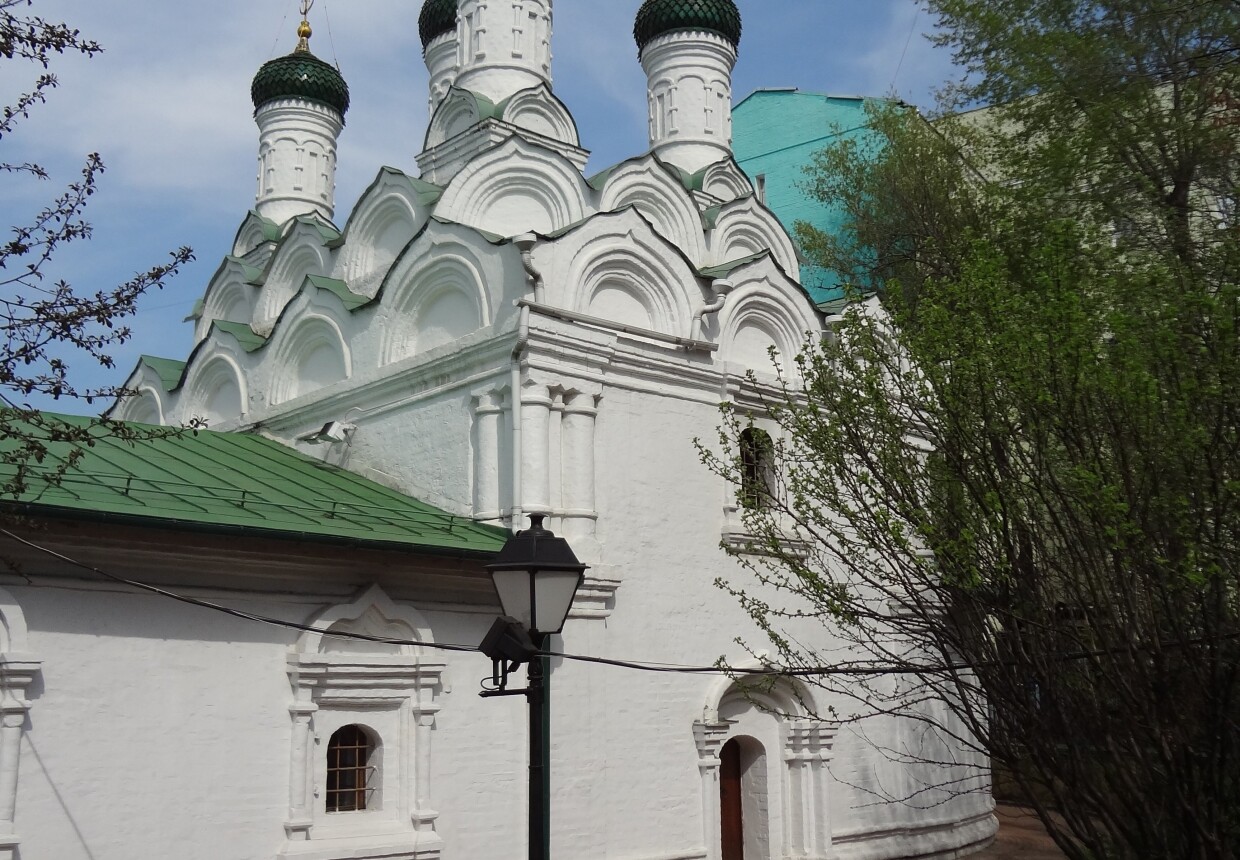 Церковь Успения в Путинках