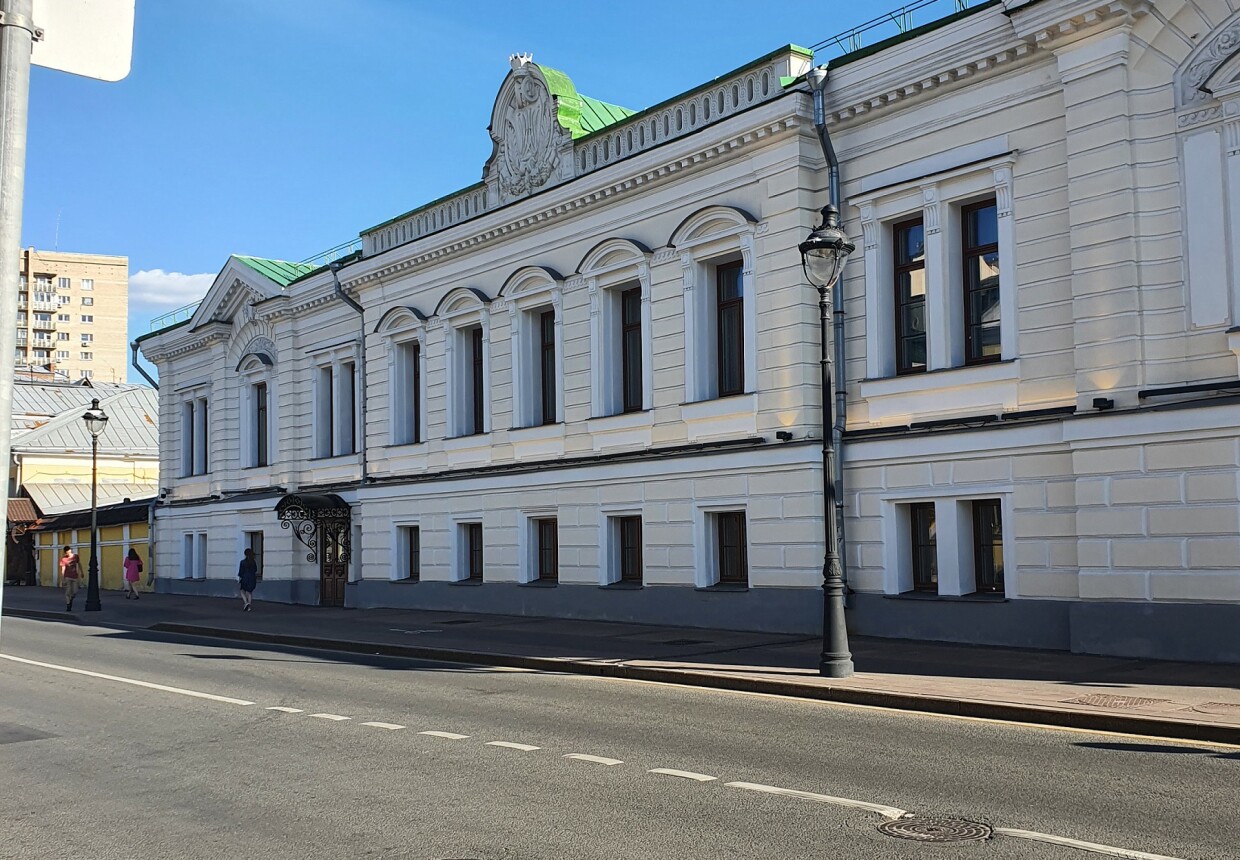 Главный дом городской усадьбы А.К.Коптева - Н.А.Мейендорф