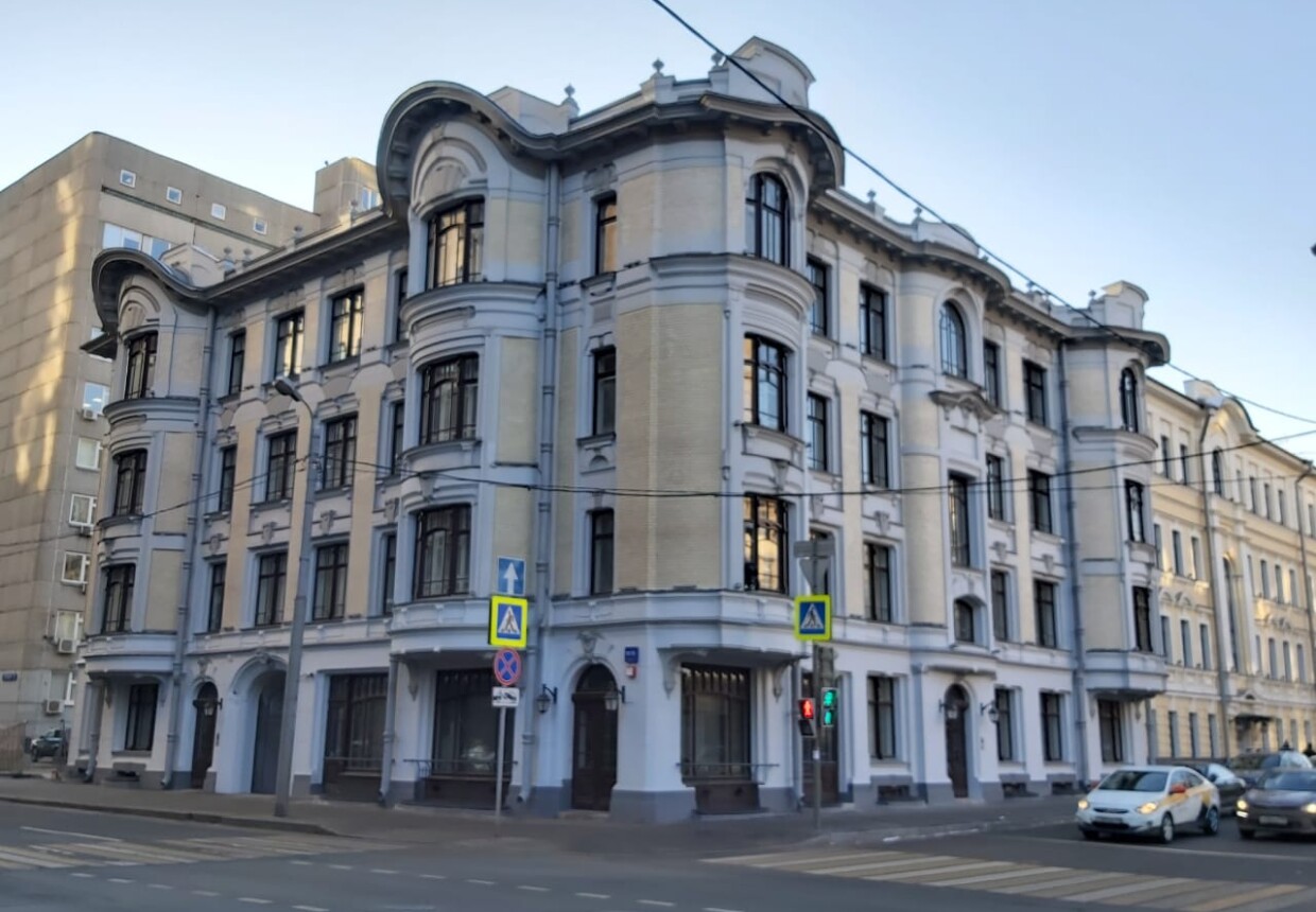 Доходный дом купца В. Е. Быкова, 1909 г., архитектор Л. Н.
