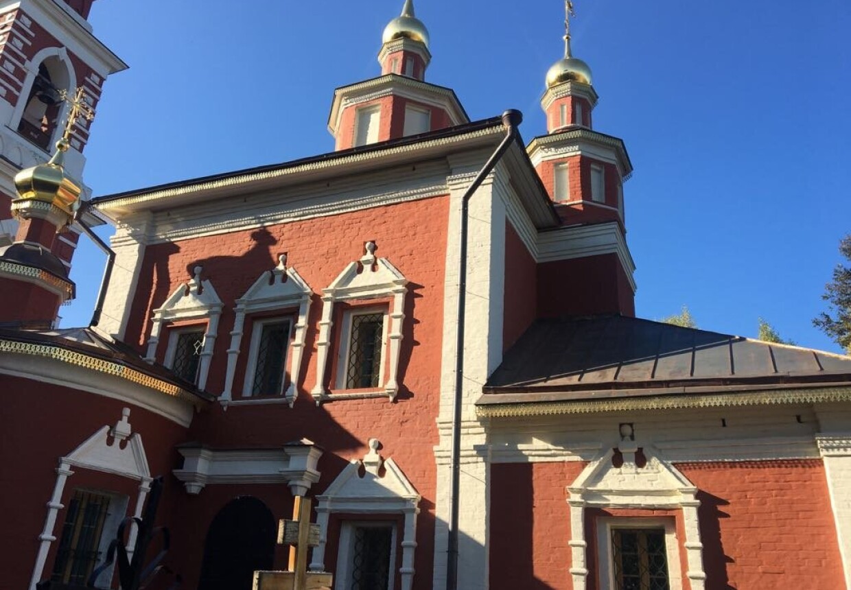 Церковь Рождества Христова в деревне