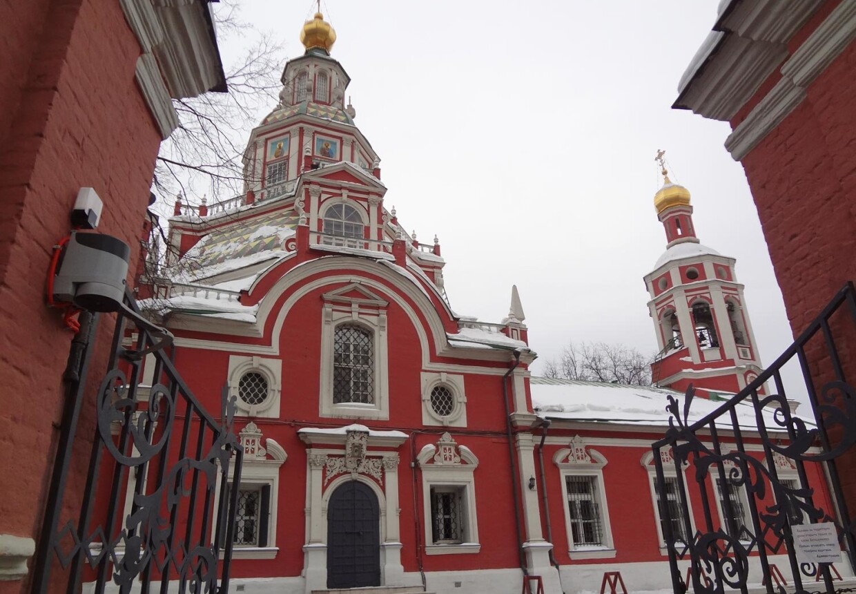 Церковь Иоанна Воина, 1709 -1717 гг., арх. И. П. Зарудный.
