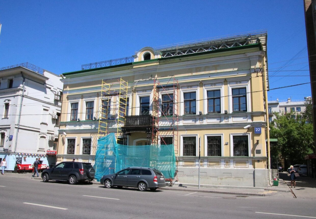 «Дом Брюсовых». В 1878-1910-е гг. здесь жил и работал поэт В.Я.