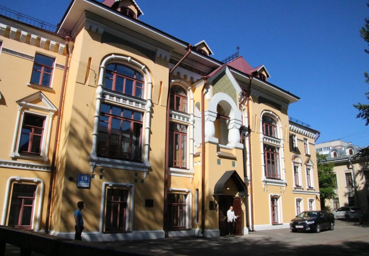 Дома бесплатных квартир, нач. XX в., арх. И.П.Машков 1890 г.