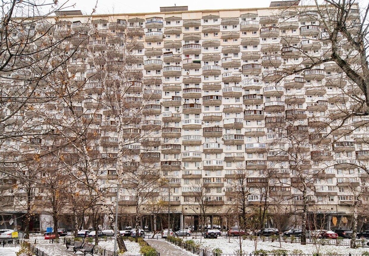 «Дом на курьих