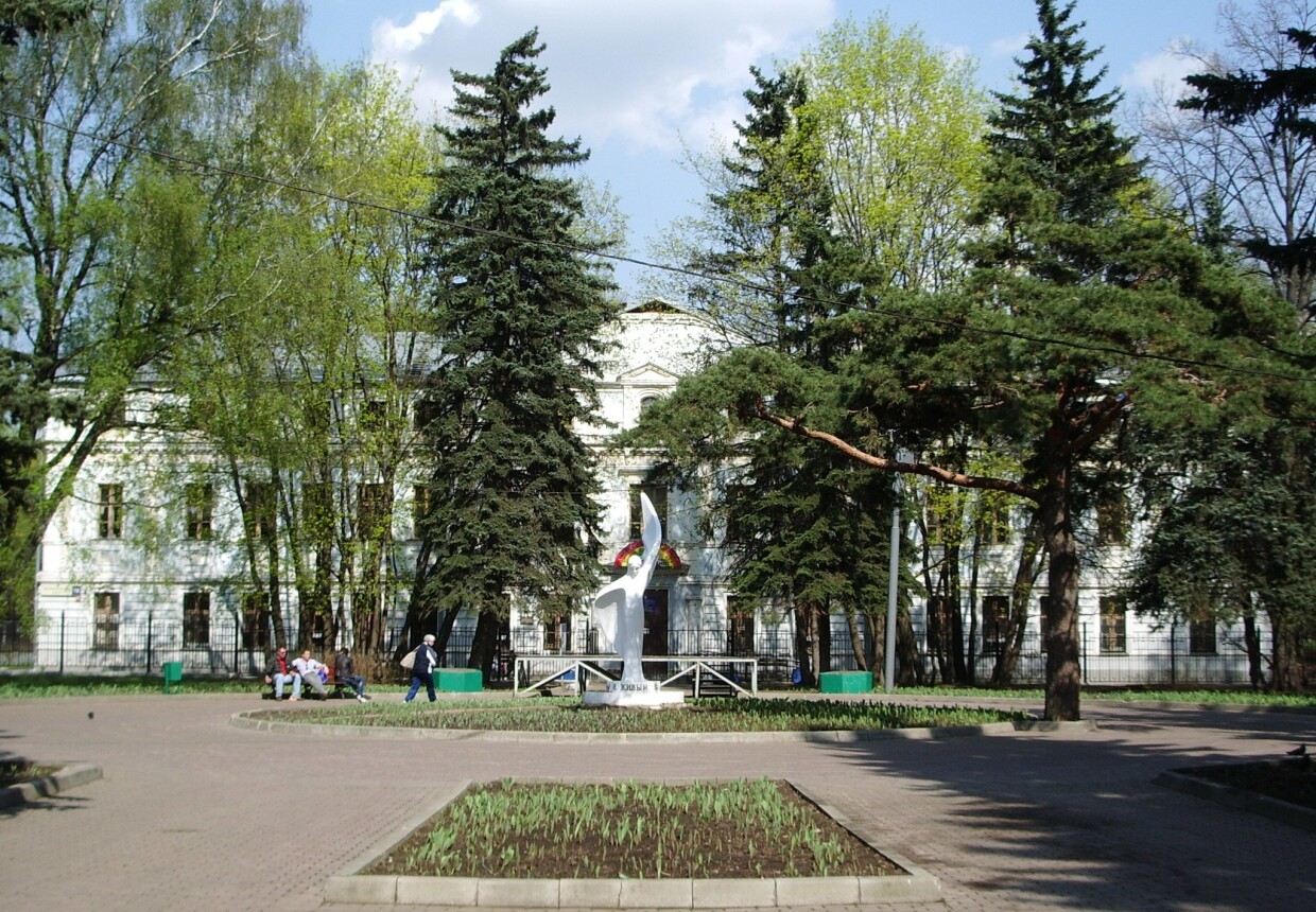 Здание лечебницы А. М.