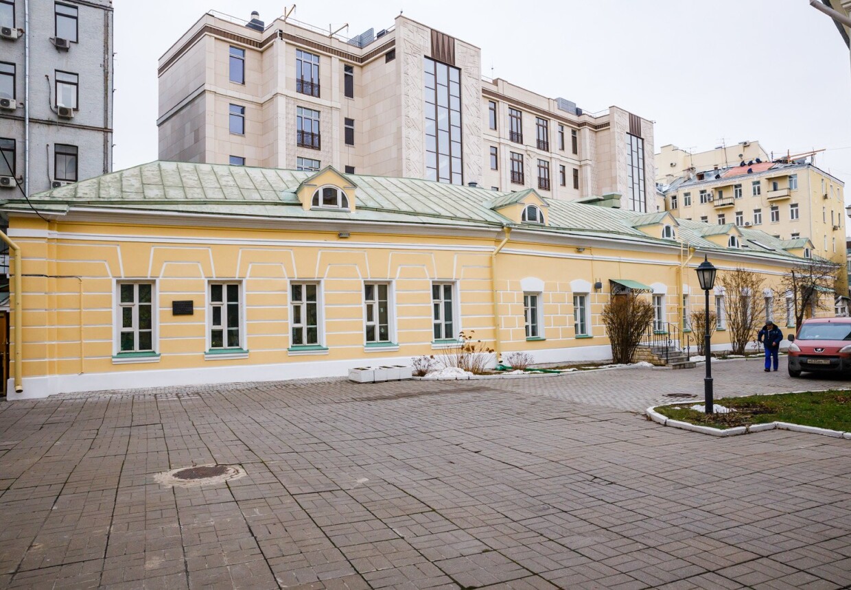 Корпус служб усадьбы
