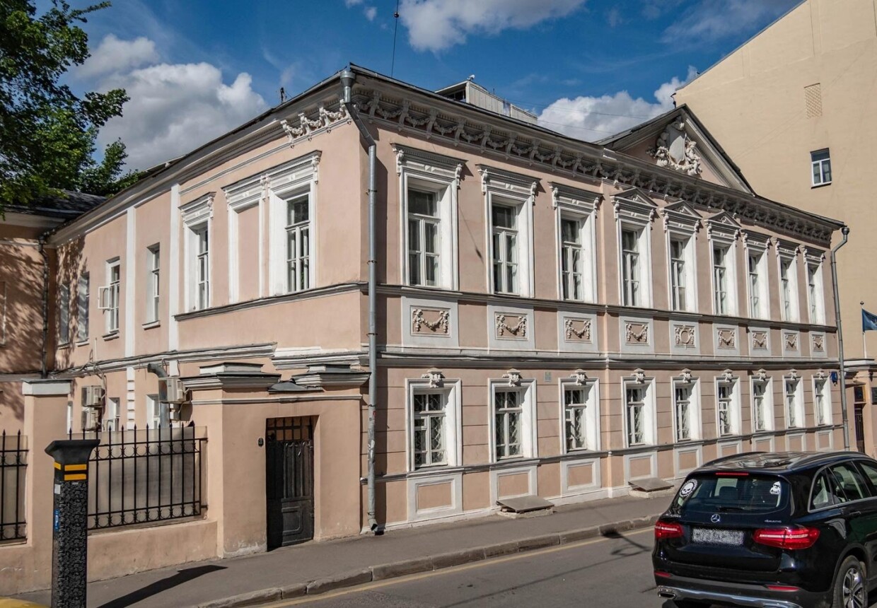 Жилой дом городской усадьбы