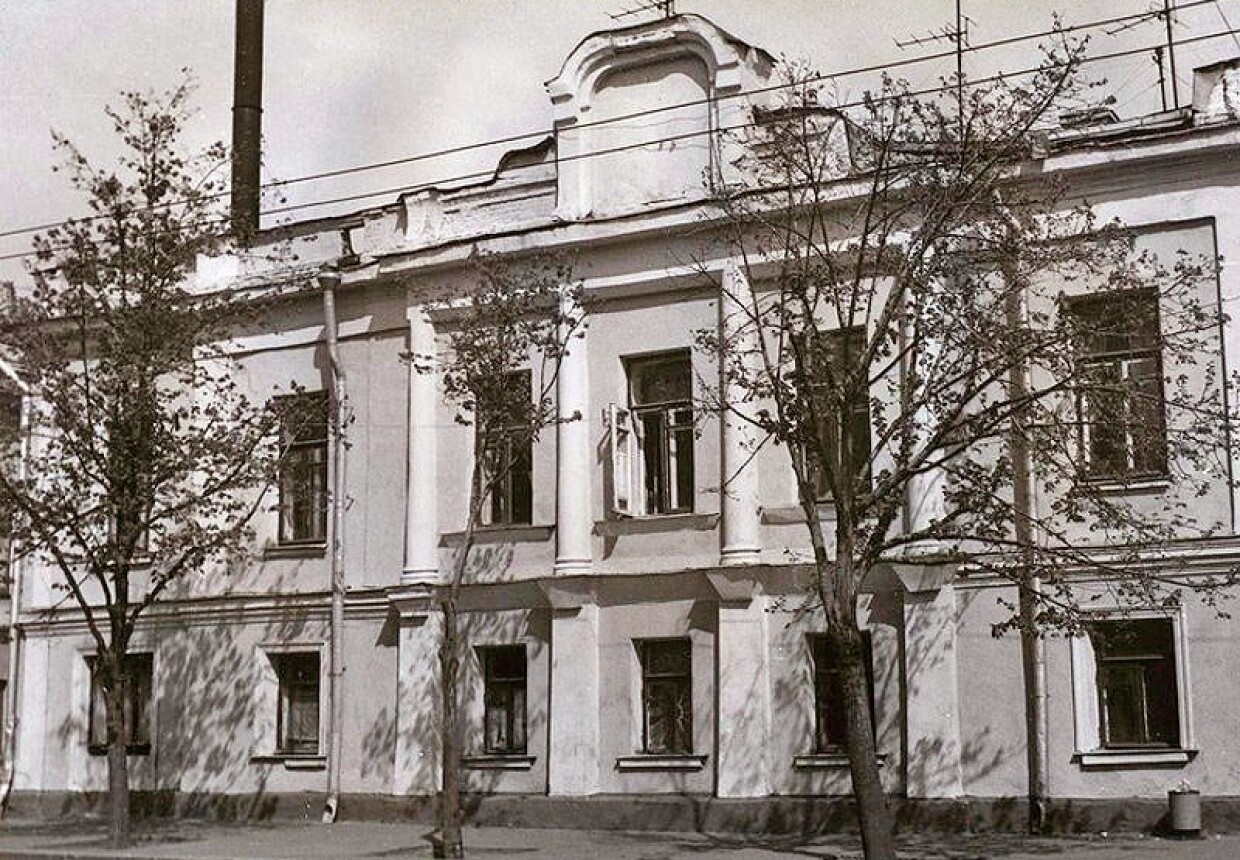 Городская усадьба Алексеевых, 1-я треть – конец XIX в.,  арх. Н.