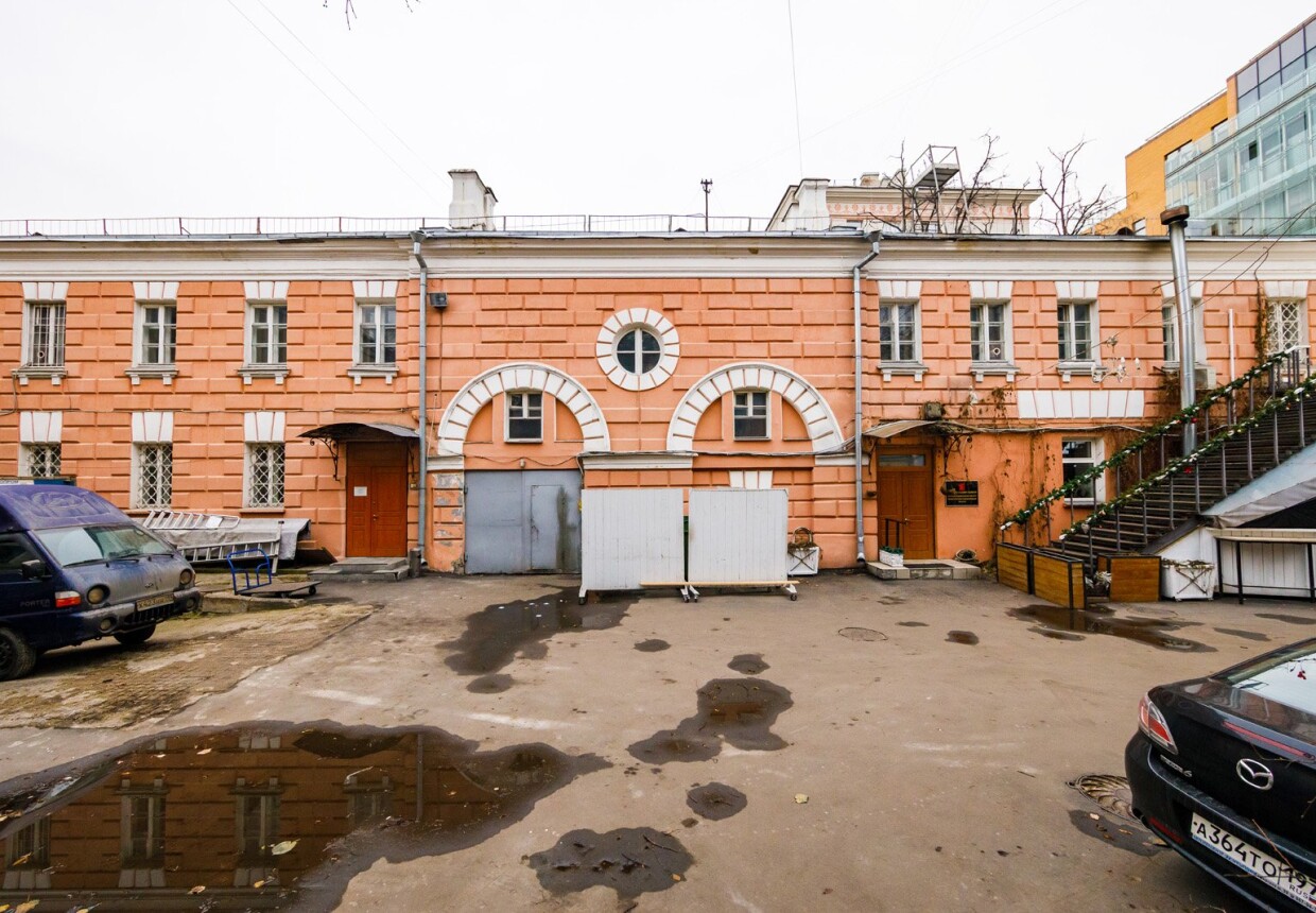 Корпус служб усадьбы И.А.