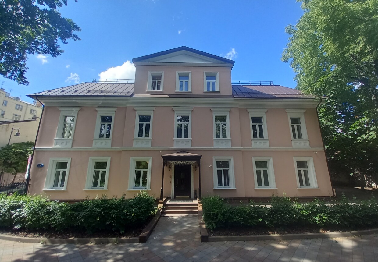 Дом для прислуги усадьбы князей