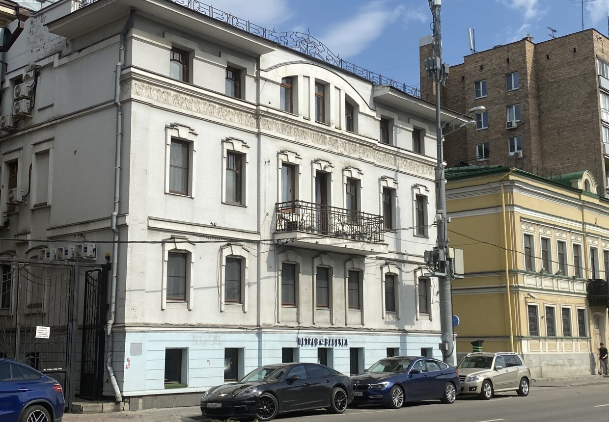 Жилой дом на Цветном
