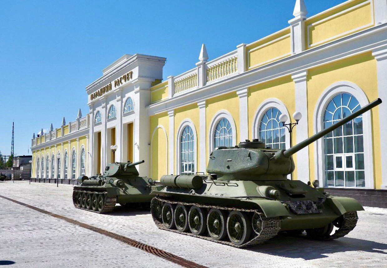 Выставочный центр «‎Парадный