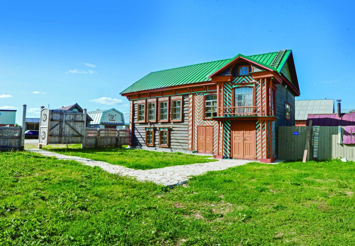 Дом Ахматхана